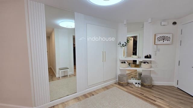 4 soveværelse Lejlighed til salg i Hacienda Torrequebrada, Benalmádena med swimmingpool garage - € 699.000 (Ref: 9756377)