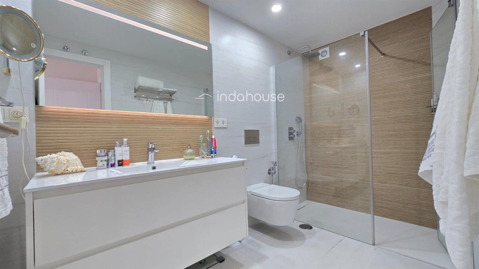 4 soveværelse Lejlighed til salg i Torrequebrada med swimmingpool garage - € 699.000 (Ref: 9756377)