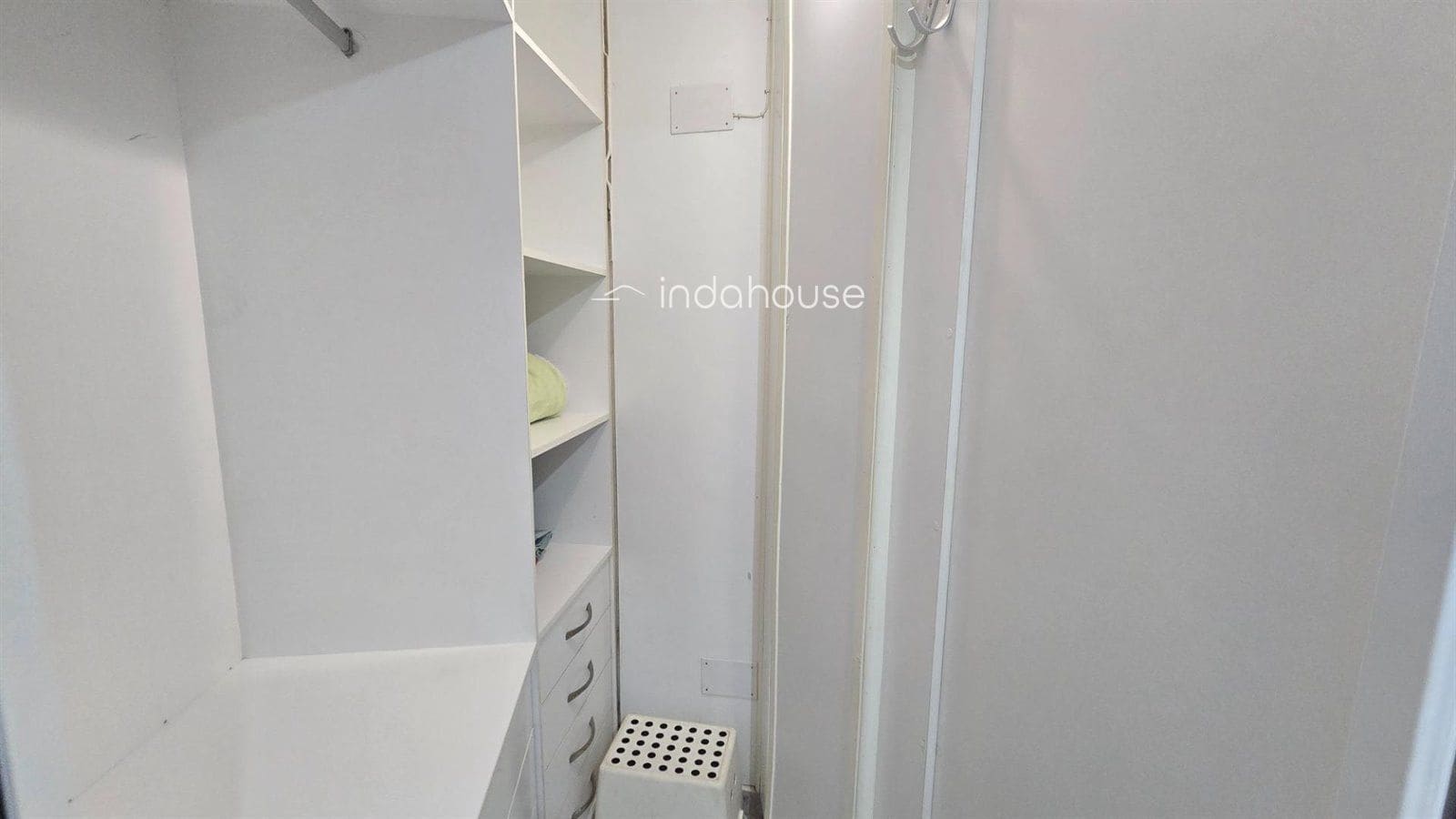 2 bedroom Flat for sale in Torremolinos with pool - € 234,000 (Ref: 9756378)