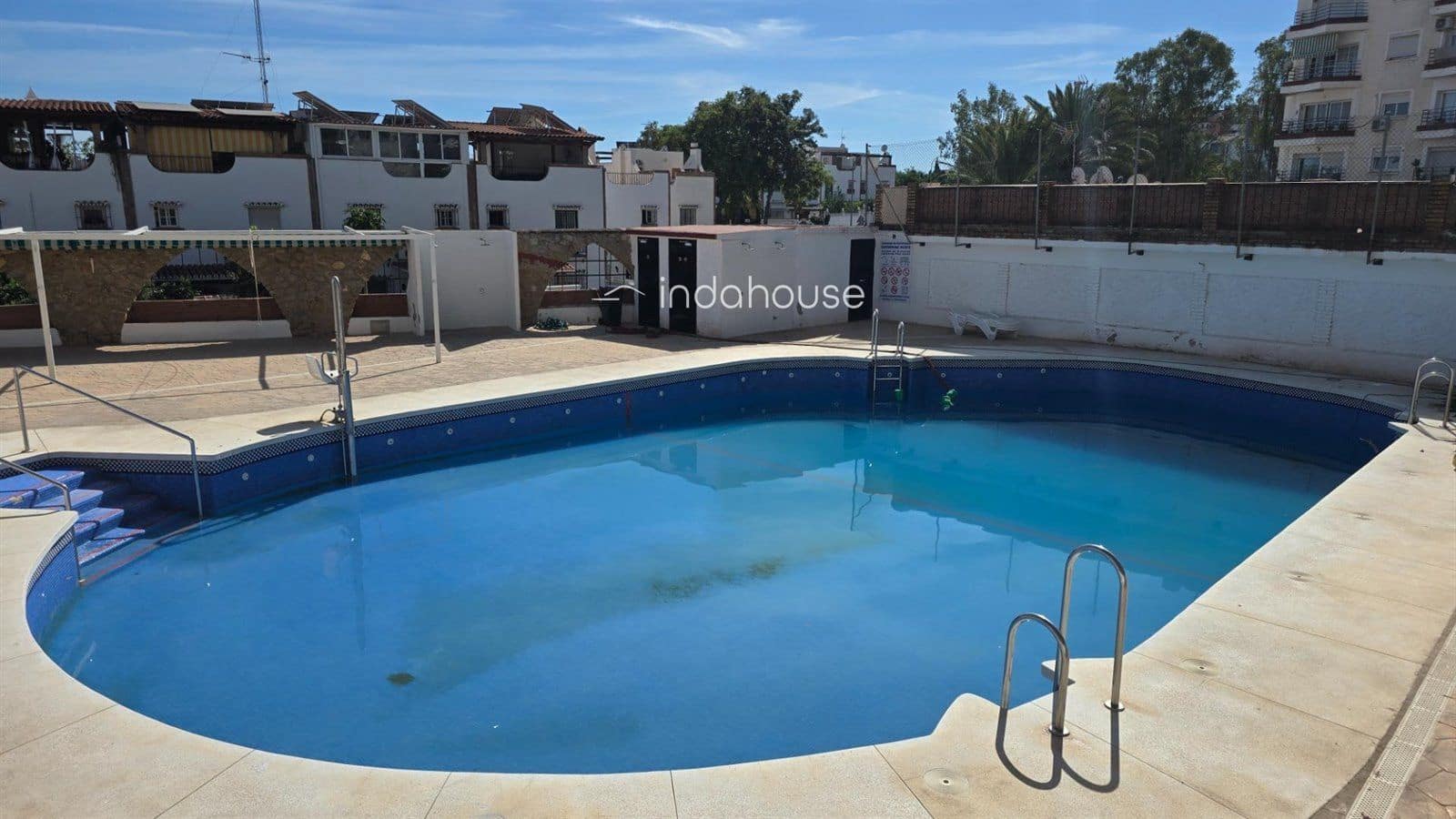 2 bedroom Flat for sale in Torremolinos with pool - € 234,000 (Ref: 9756378)