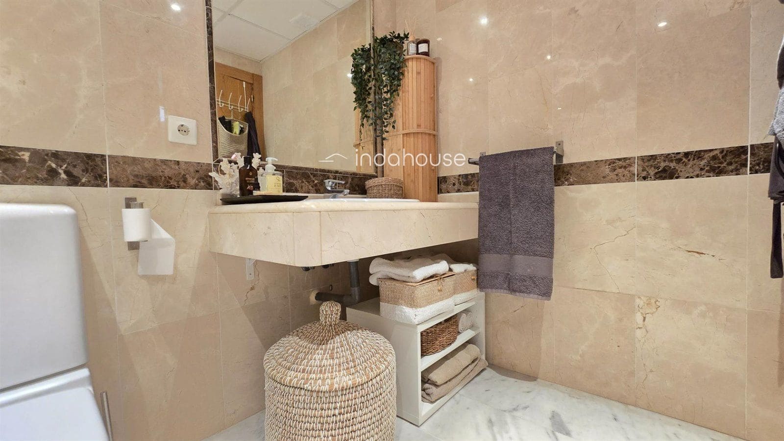 1 sypialnia Mieszkanie na sprzedaż w Torrequebrada z basenem garażem - 259 000 € (Ref: 9756380)