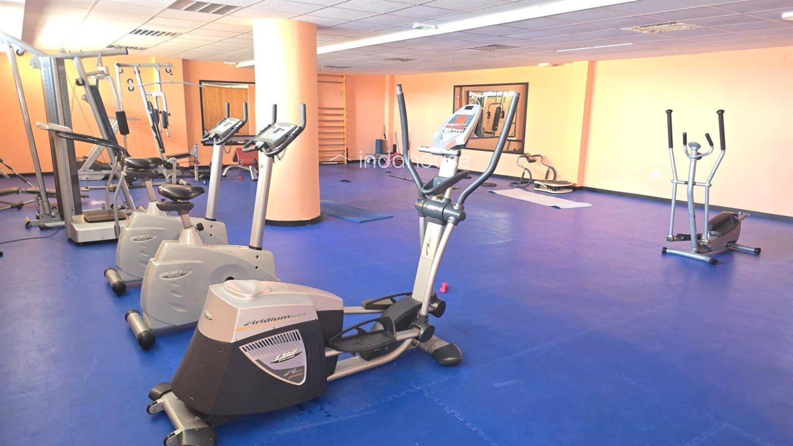 1 sypialnia Mieszkanie na sprzedaż w Torrequebrada z basenem garażem - 259 000 € (Ref: 9756380)