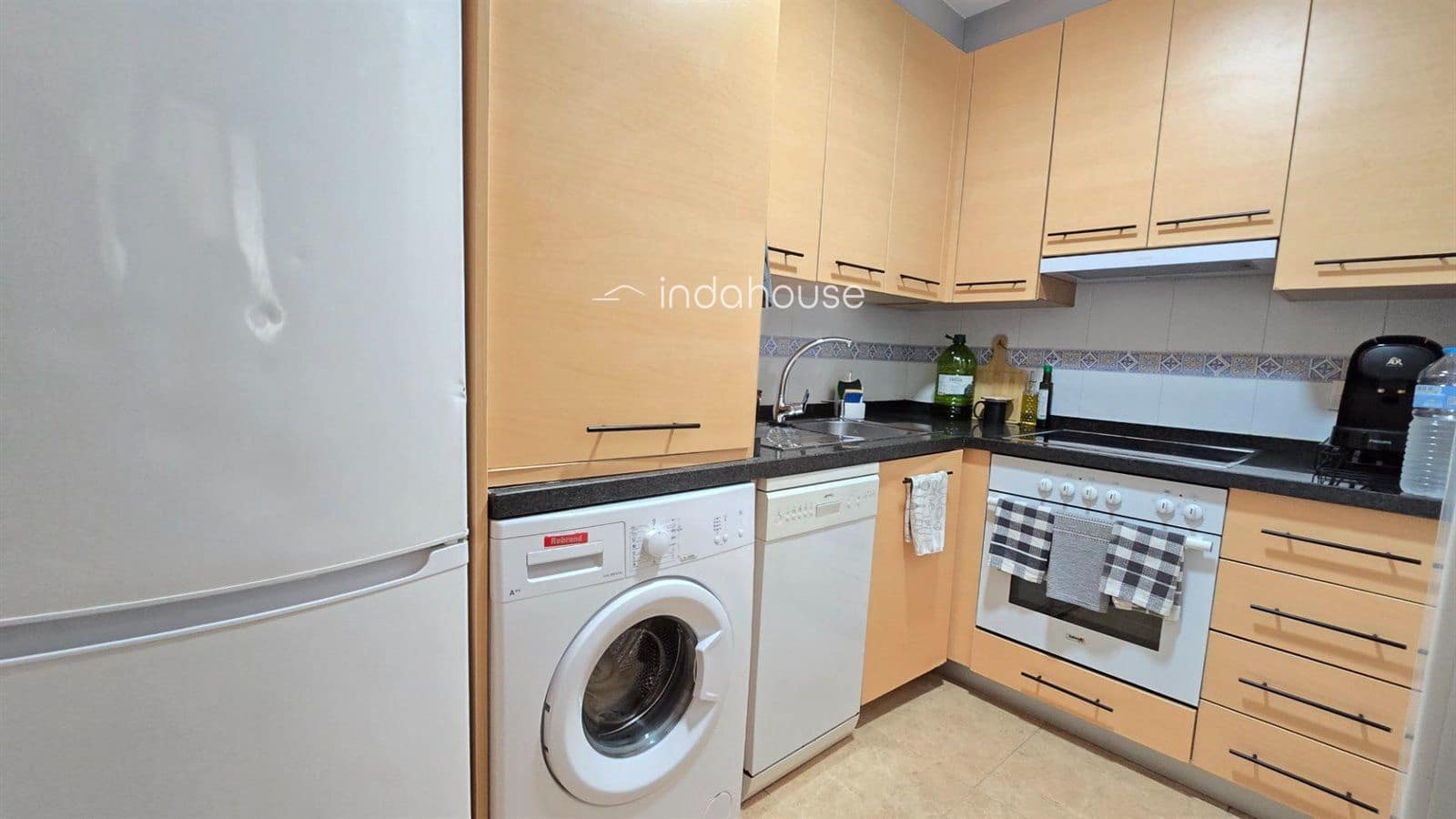 1 sypialnia Mieszkanie na sprzedaż w Torrequebrada z basenem garażem - 259 000 € (Ref: 9756380)