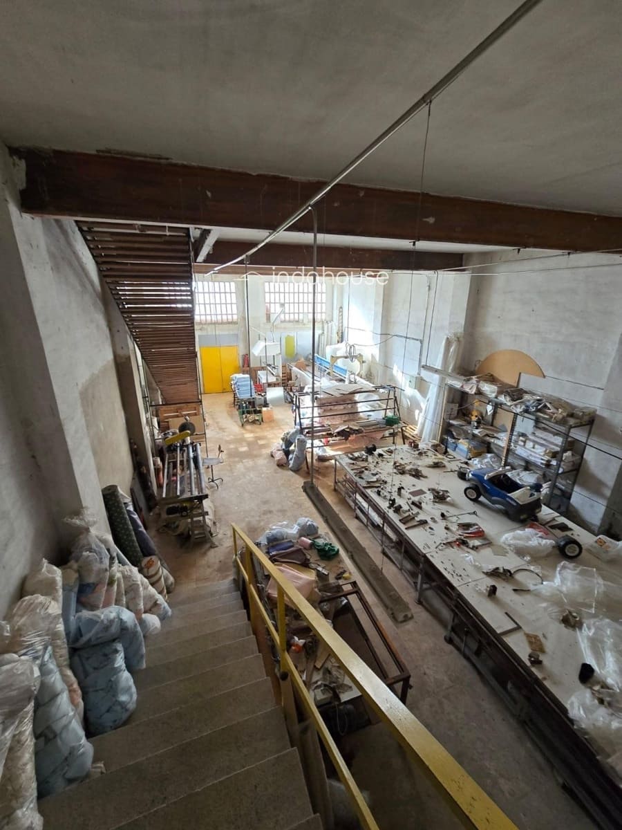 Local Comercial en Alcoy / Alcoi en venta - 100.000 € (Ref: 9756381)