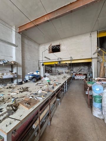 Local Comercial en Alcoy / Alcoi en venta - 100.000 € (Ref: 9756381)