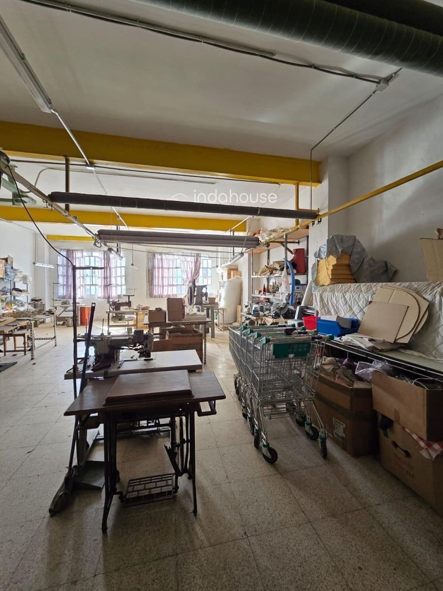 Local Comercial en Alcoy / Alcoi en venta - 100.000 € (Ref: 9756381)