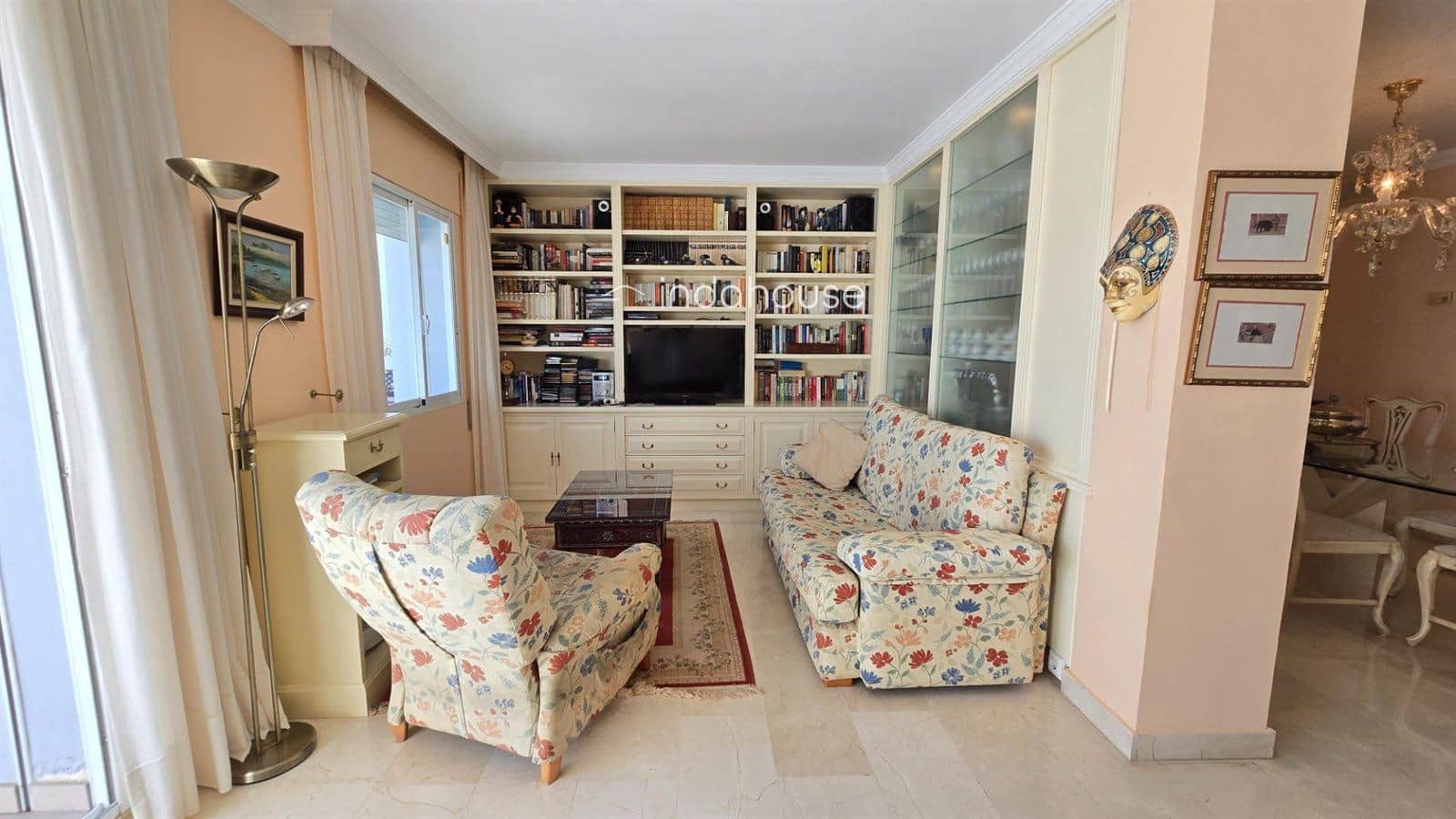 Piso de 2 habitaciones en La Quinta en venta con piscina - 610.000 € (Ref: 9756382)