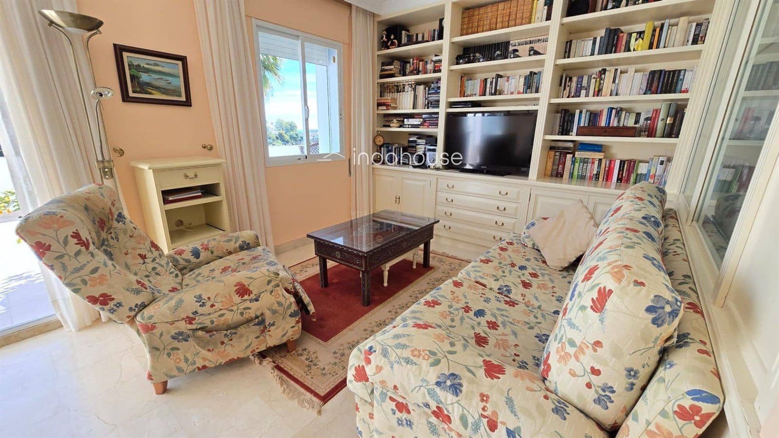 Piso de 2 habitaciones en La Quinta en venta con piscina - 610.000 € (Ref: 9756382)