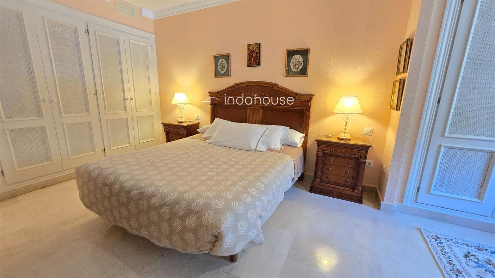 Piso de 2 habitaciones en La Quinta en venta con piscina - 610.000 € (Ref: 9756382)