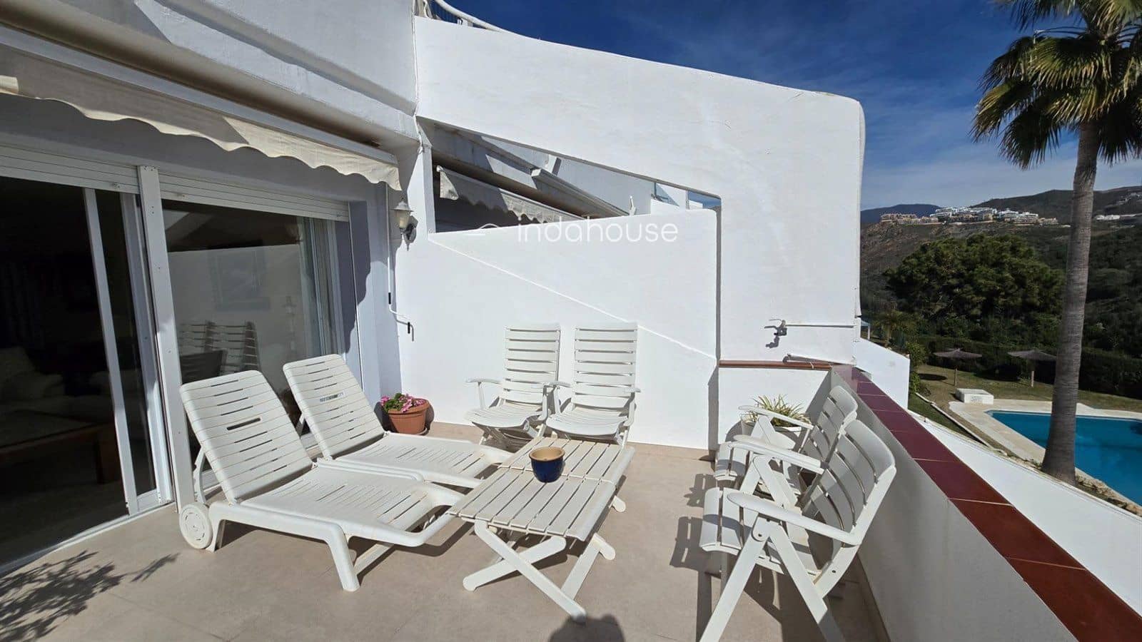 Piso de 2 habitaciones en La Quinta en venta con piscina - 610.000 € (Ref: 9756382)