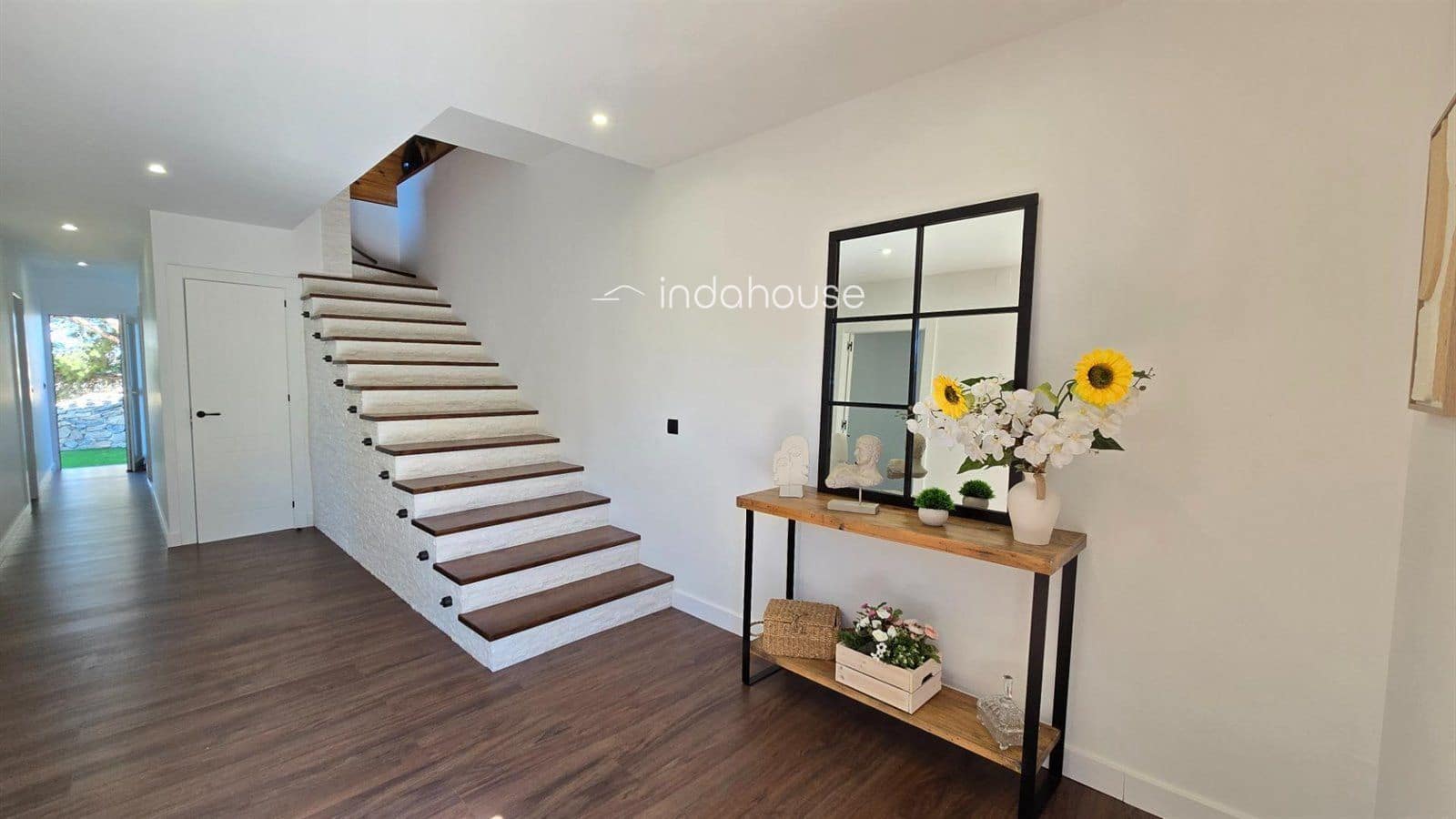 4 sypialnia Willa na sprzedaż w Miasto Malaga z garażem - 840 000 € (Ref: 9756383)