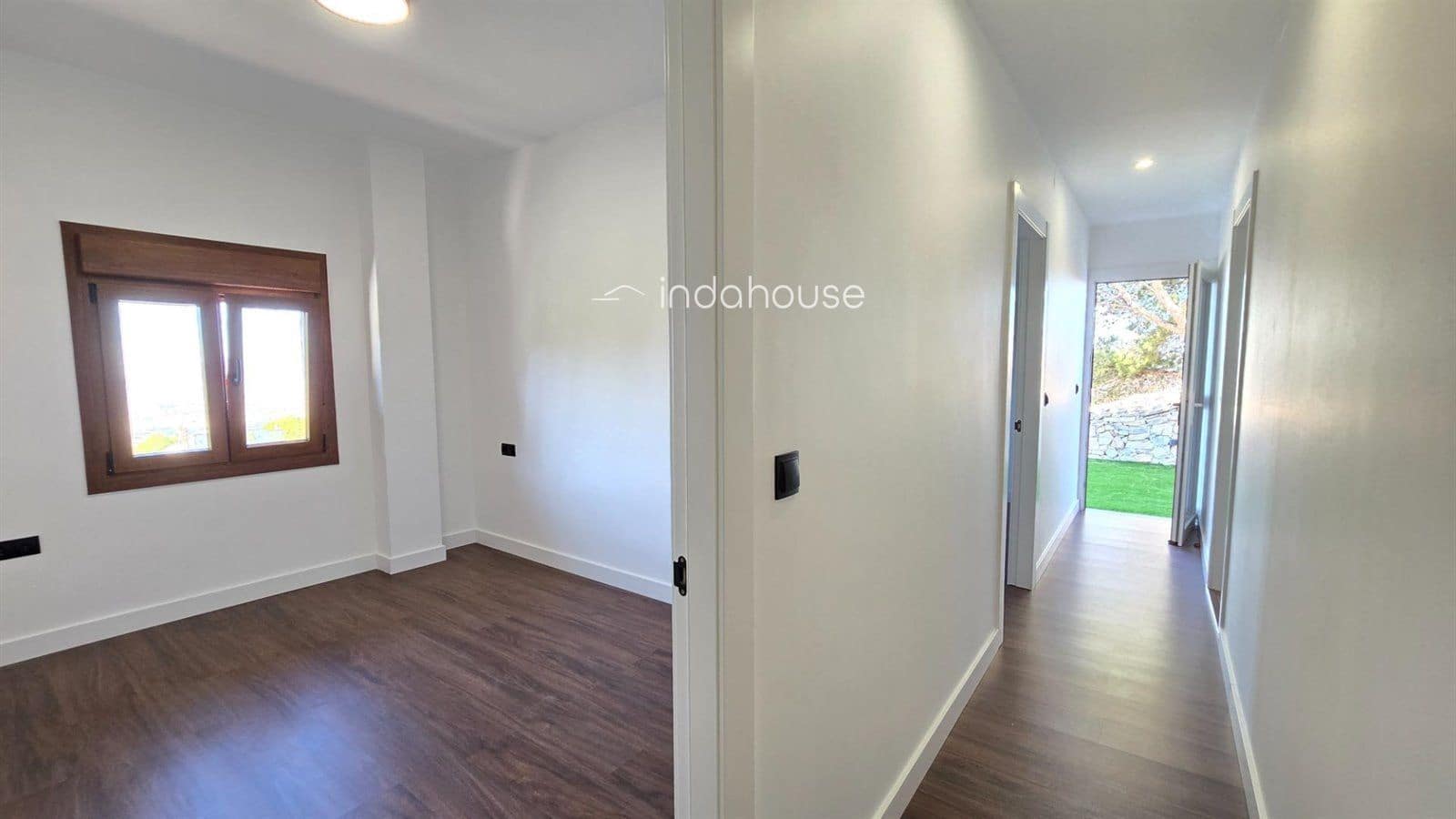 4 sypialnia Willa na sprzedaż w Miasto Malaga z garażem - 840 000 € (Ref: 9756383)