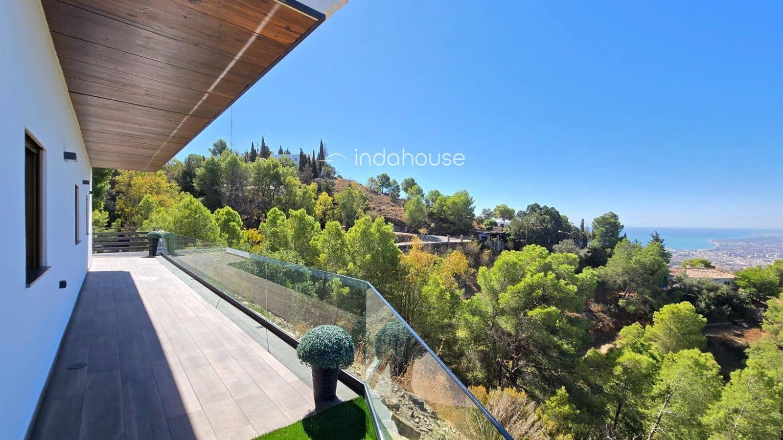 4 sypialnia Willa na sprzedaż w Miasto Malaga z garażem - 840 000 € (Ref: 9756383)