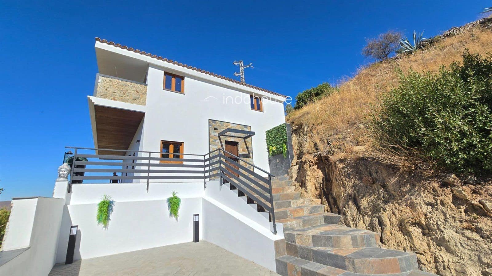 4 sypialnia Willa na sprzedaż w Miasto Malaga z garażem - 840 000 € (Ref: 9756383)