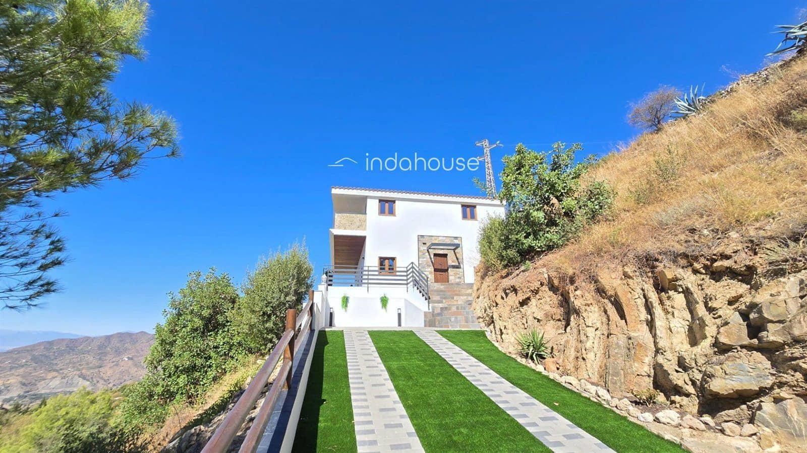 4 sypialnia Willa na sprzedaż w Miasto Malaga z garażem - 840 000 € (Ref: 9756383)