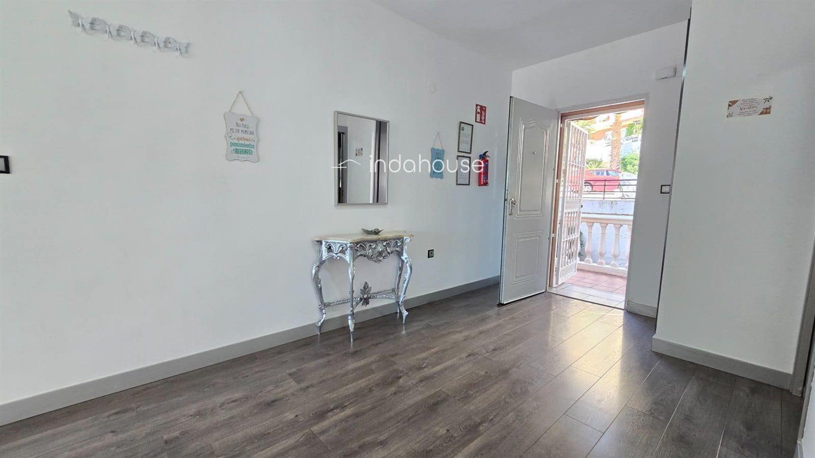 3 bedroom Flat for sale in Torremolinos with pool - € 438,000 (Ref: 9756384)