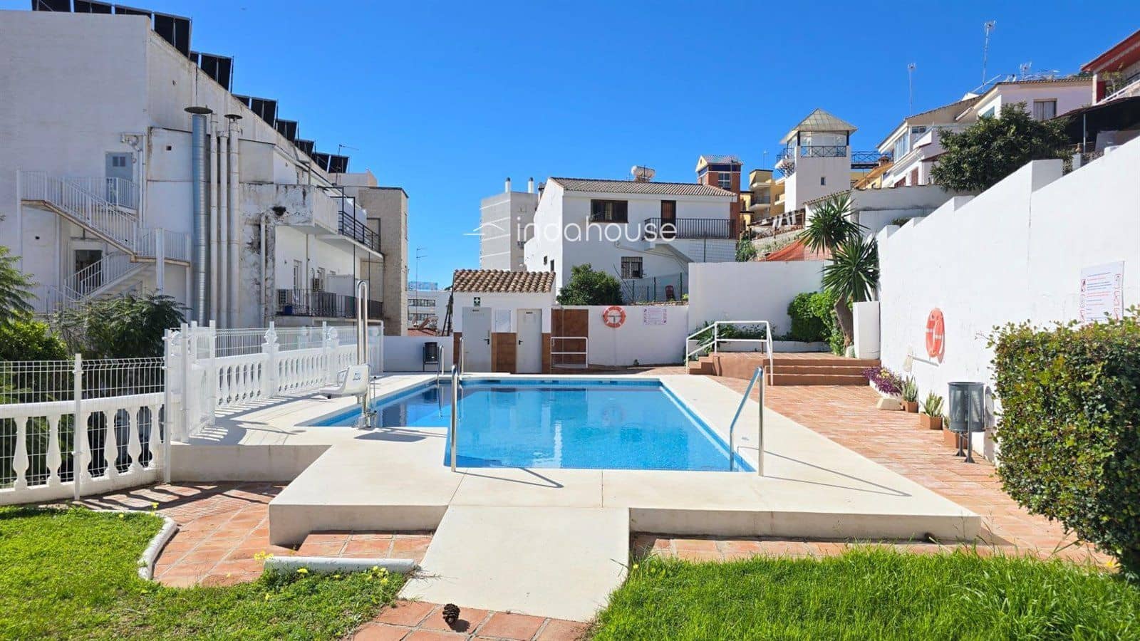 3 bedroom Flat for sale in Torremolinos with pool - € 438,000 (Ref: 9756384)