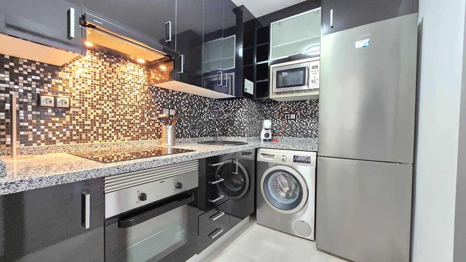 3 soverom Leilighet til salgs i Torremolinos med svømmebasseng garasje - € 400 000 (Ref: 9756384)