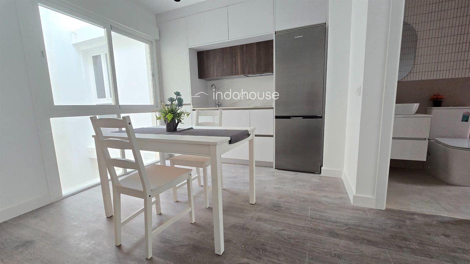 Lejlighed til salg i Malaga by - € 240.000 (Ref: 9756385)