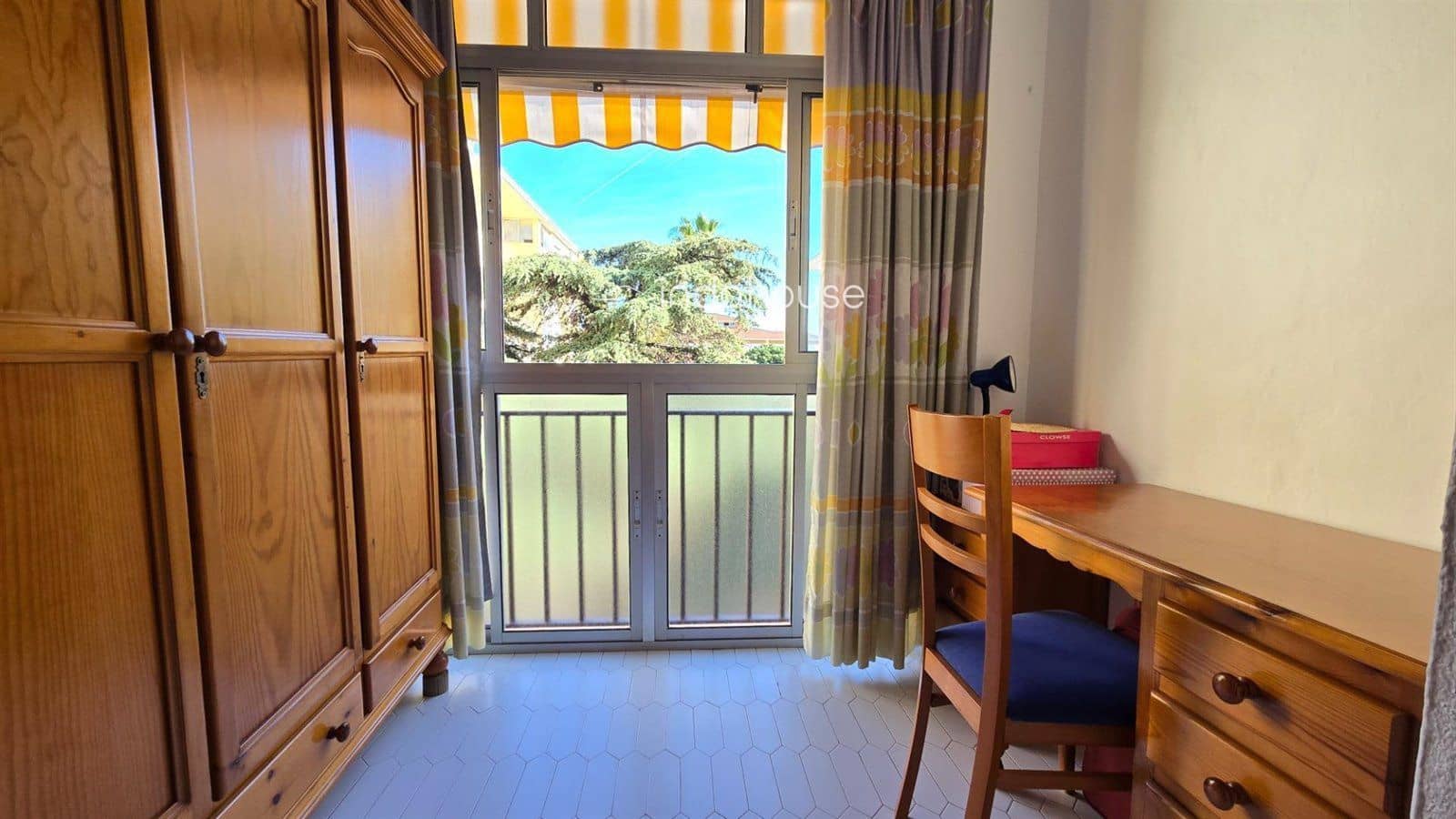 2 bedroom Flat for sale in Arroyo de la Miel with pool garage - € 345,000 (Ref: 9756388)