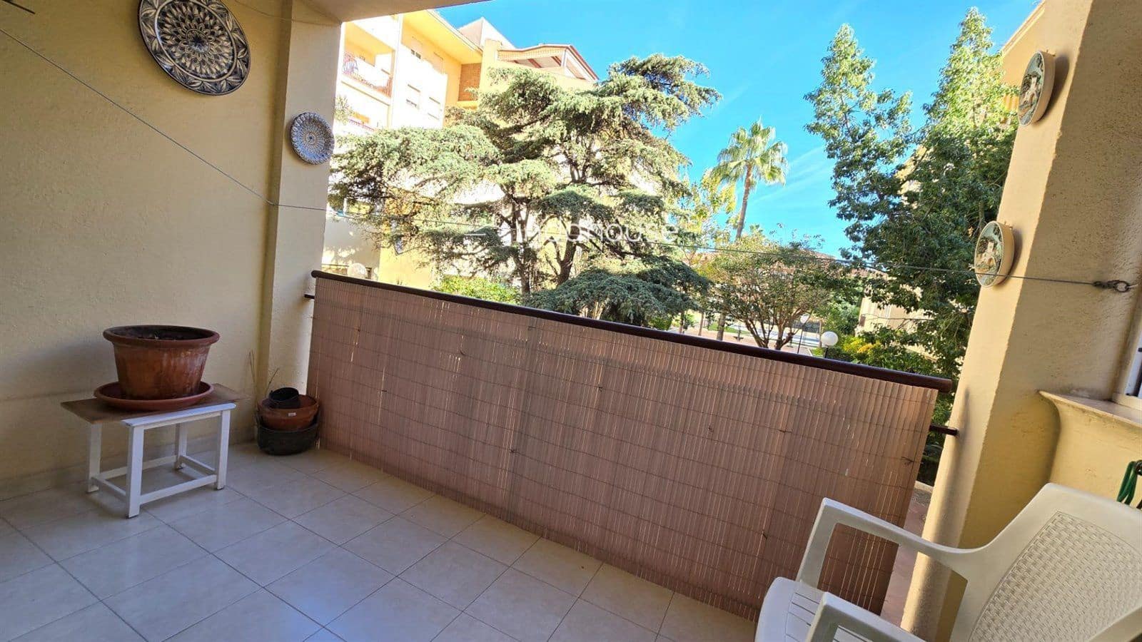 2 bedroom Flat for sale in Arroyo de la Miel with pool garage - € 345,000 (Ref: 9756388)