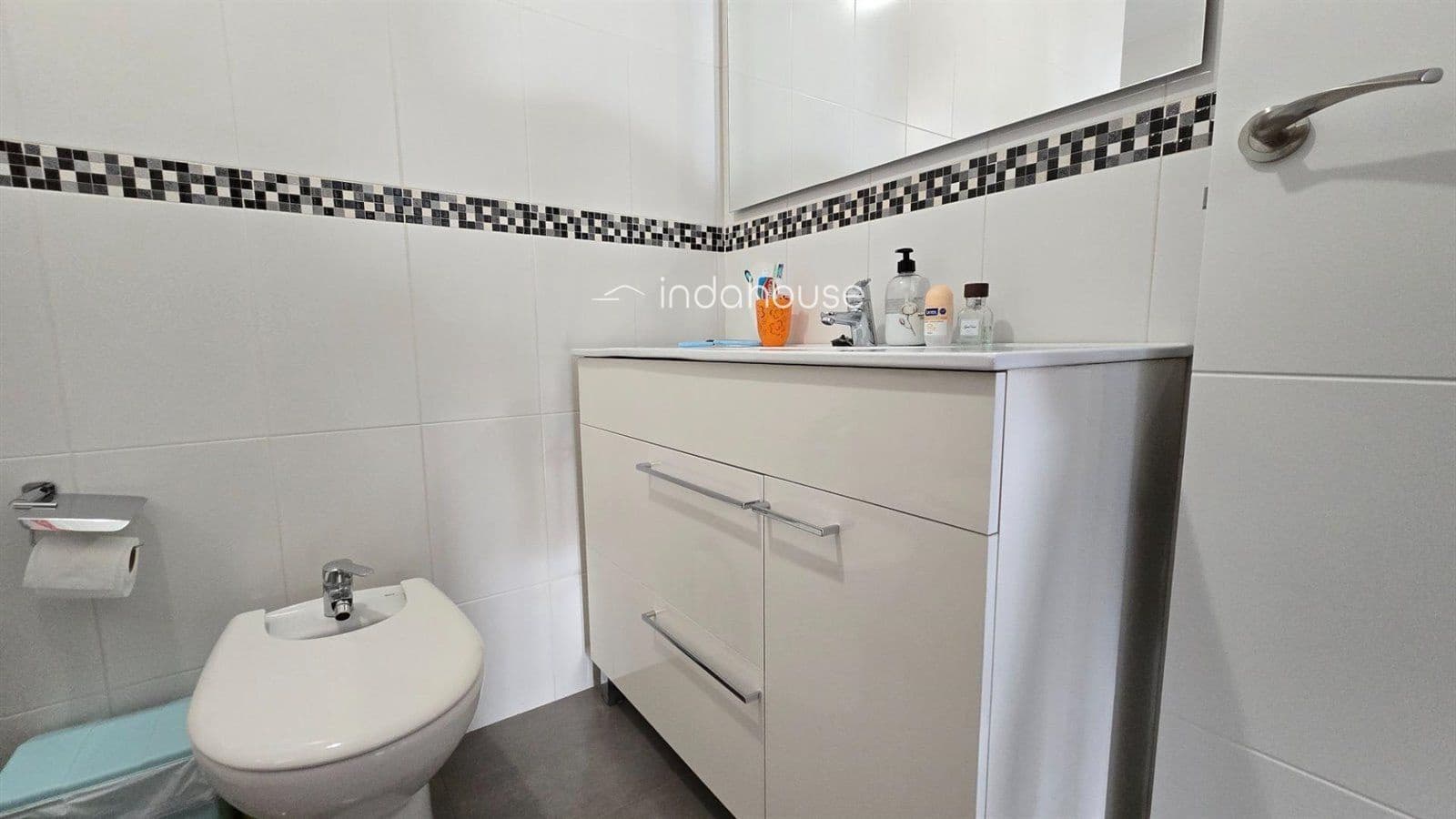 2 bedroom Flat for sale in Arroyo de la Miel with pool garage - € 345,000 (Ref: 9756388)