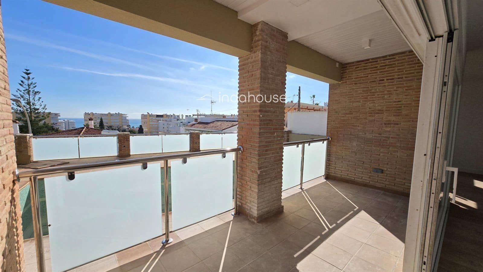 3 soverom Leilighet til salgs i Torremolinos med svømmebasseng garasje - € 590 000 (Ref: 9756391)