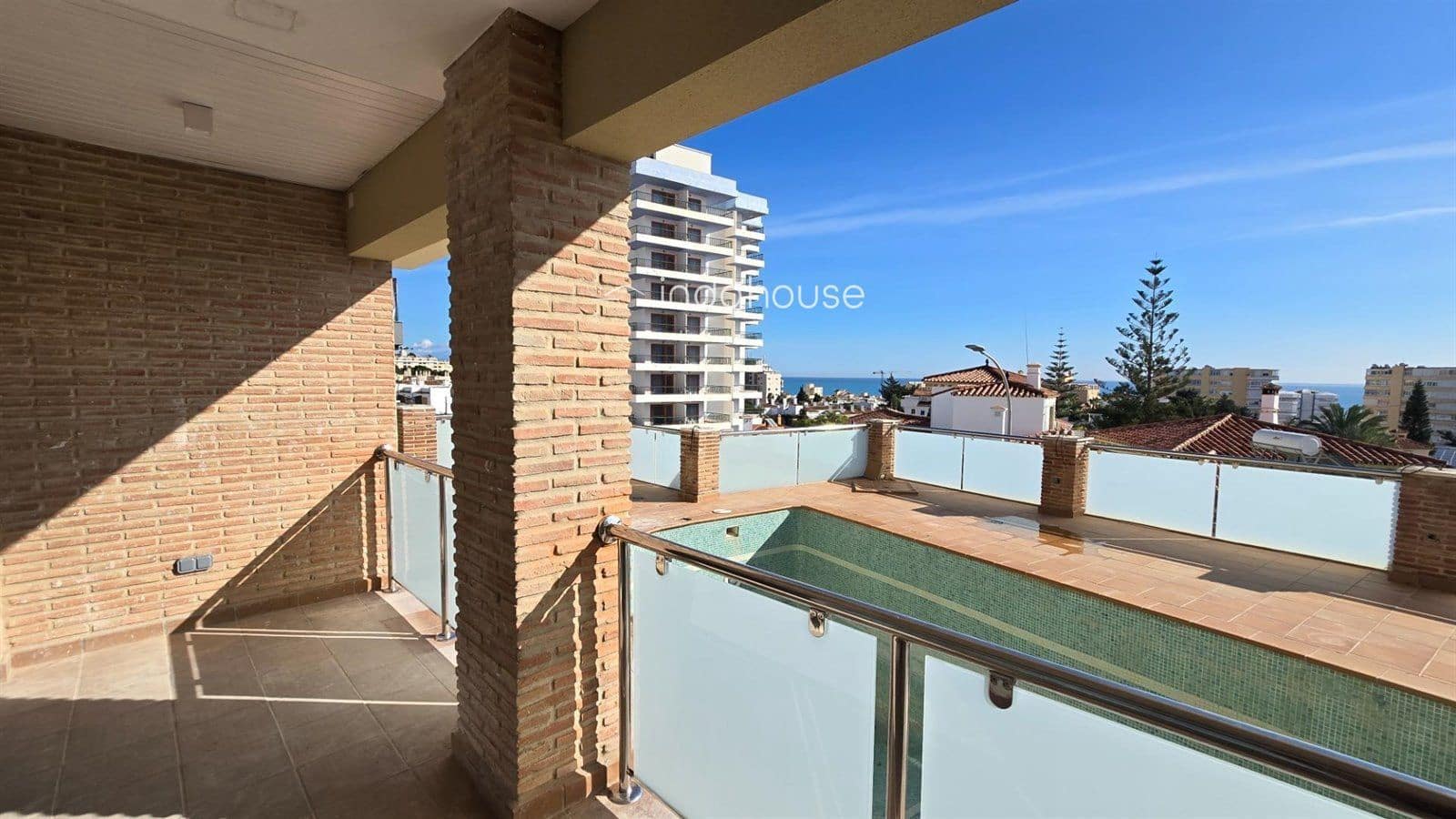 3 soverom Leilighet til salgs i Torremolinos med svømmebasseng garasje - € 590 000 (Ref: 9756391)