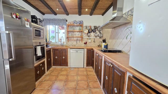 3 quarto Casa em Banda para venda em Marbella - 495 000 € (Ref: 9756393)