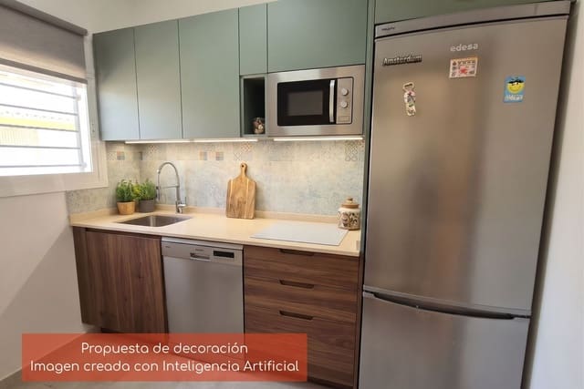 Casa de 2 habitaciones en Torremolinos en venta - 260.000 € (Ref: 9756394)