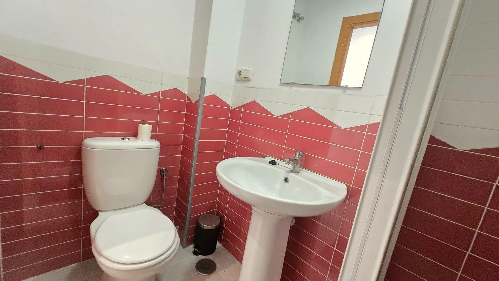 2 sovrum Hus till salu i Torremolinos - 260 000 € (Ref: 9756394)