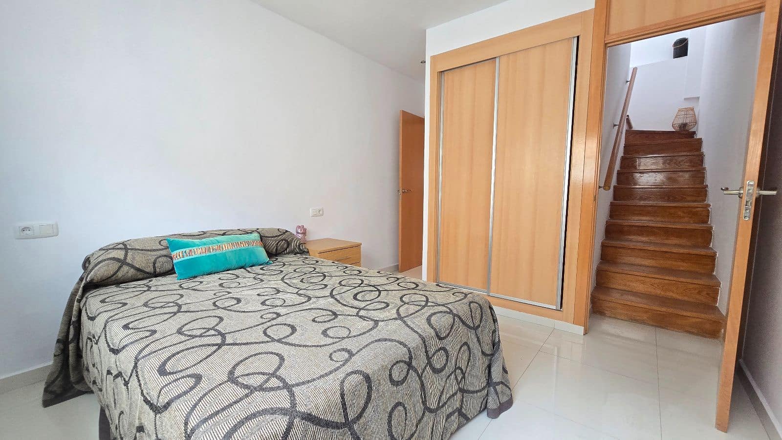 2 sovrum Hus till salu i Torremolinos - 260 000 € (Ref: 9756394)