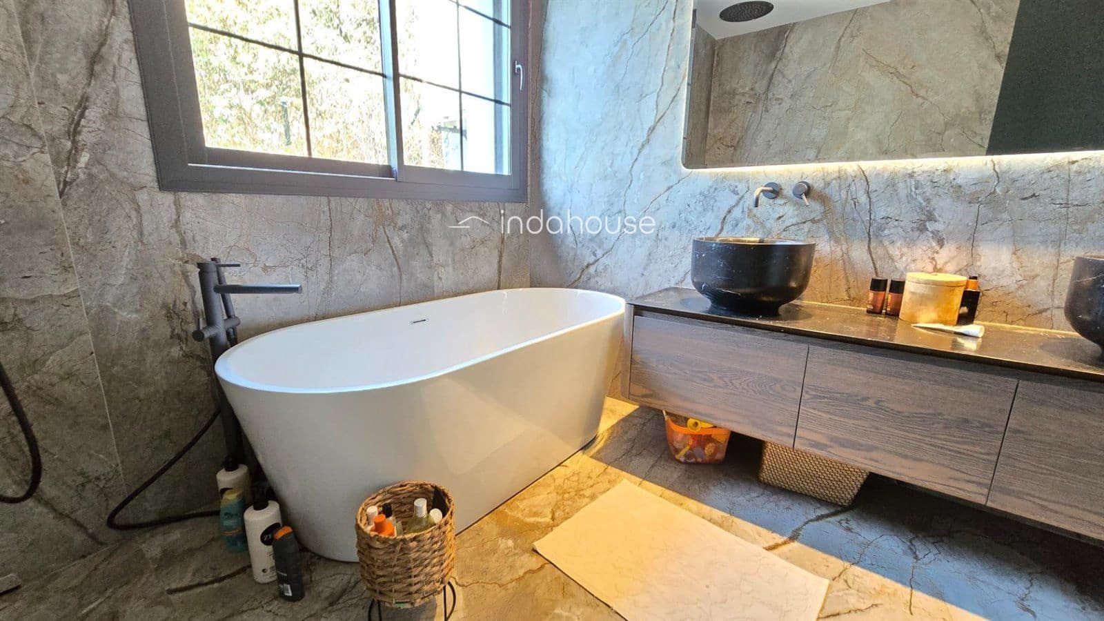 5 soveværelse Villa til salg i Mijas med swimmingpool garage - € 1.600.000 (Ref: 9756398)