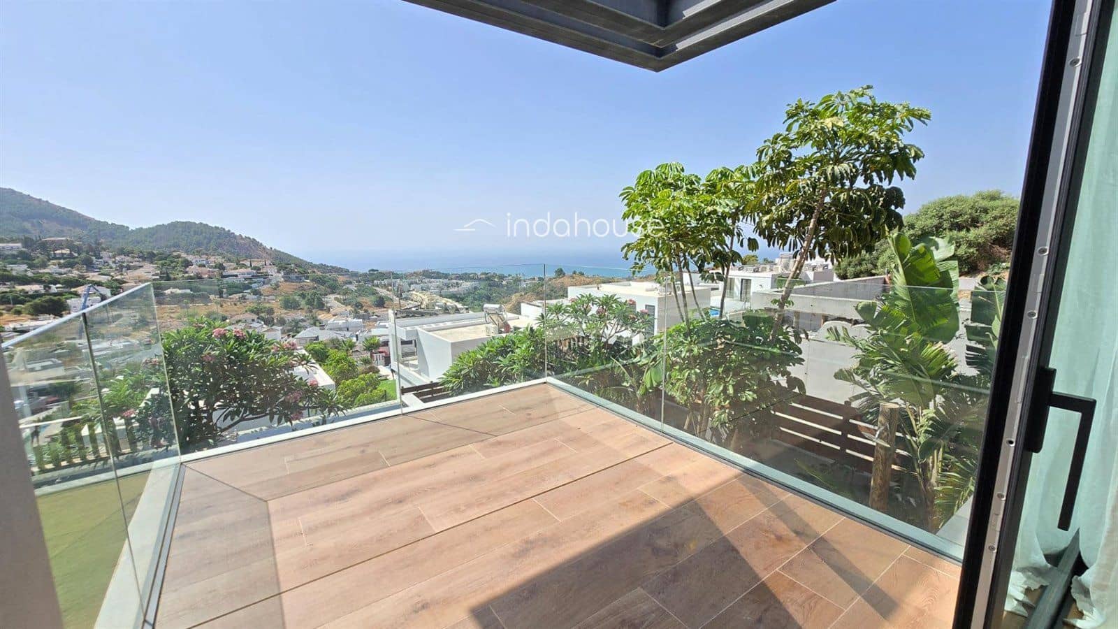 5 soveværelse Villa til salg i Mijas med swimmingpool garage - € 1.600.000 (Ref: 9756398)