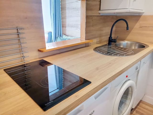 Lejlighed til salg i Torremolinos - € 150.000 (Ref: 9760129)