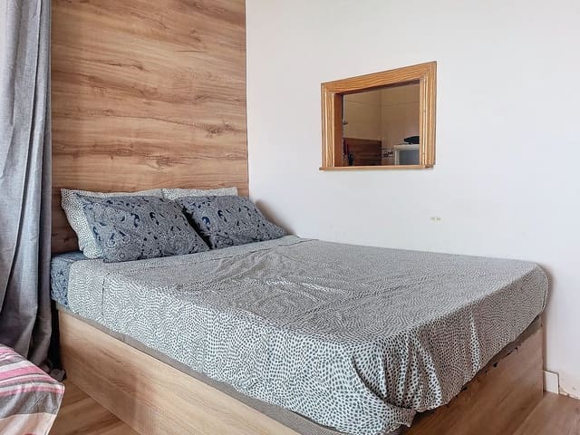 Lejlighed til salg i Torremolinos - € 150.000 (Ref: 9760129)