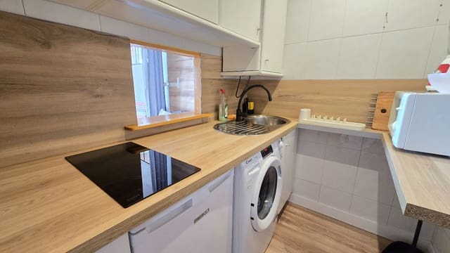 Mieszkanie na sprzedaż w Torremolinos - 150 000 € (Ref: 9760129)