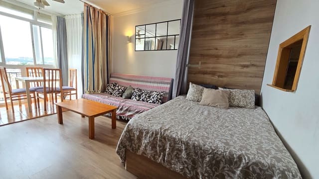 Mieszkanie na sprzedaż w Torremolinos - 150 000 € (Ref: 9760129)