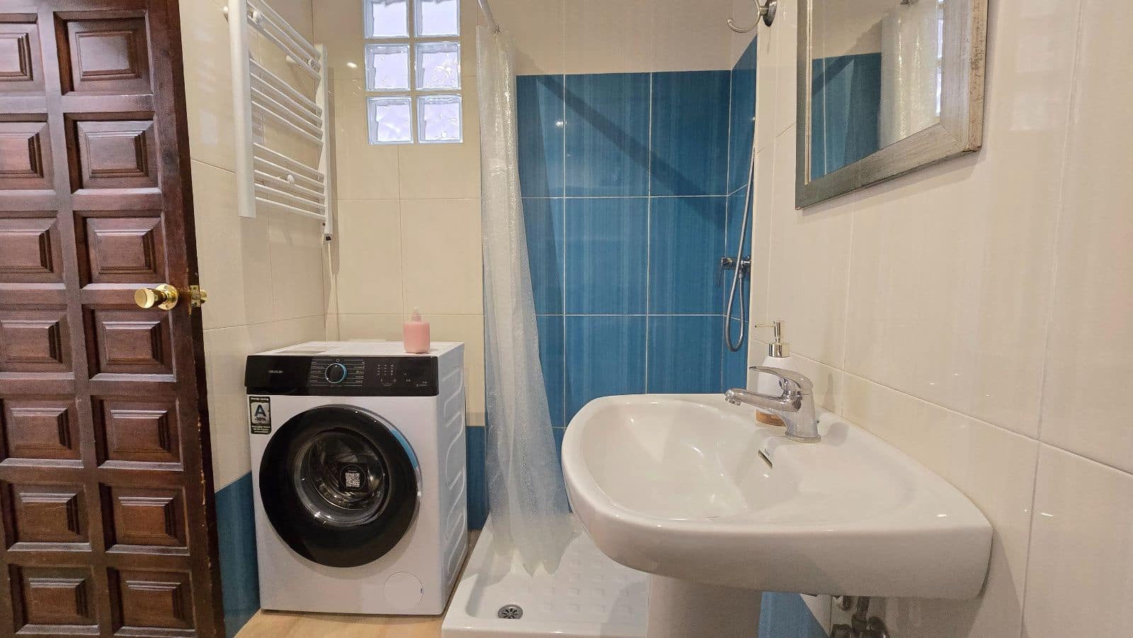 Lägenhet till salu i Torremolinos med pool - 150 000 € (Ref: 9772467)