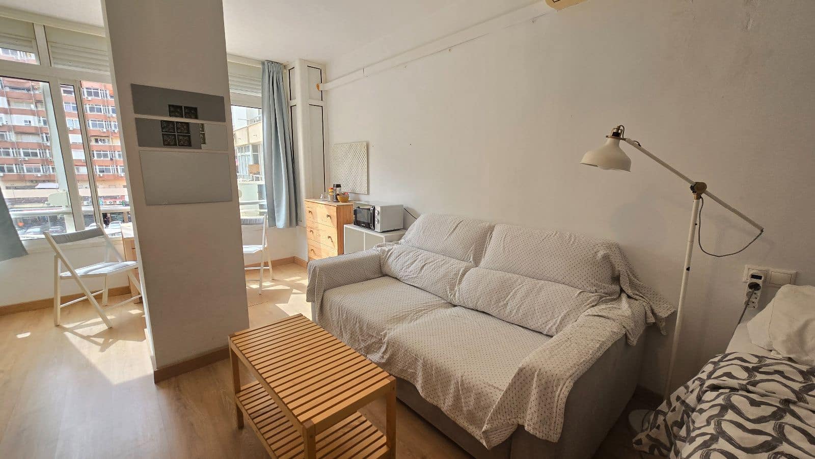 Lägenhet till salu i Torremolinos med pool - 150 000 € (Ref: 9772467)