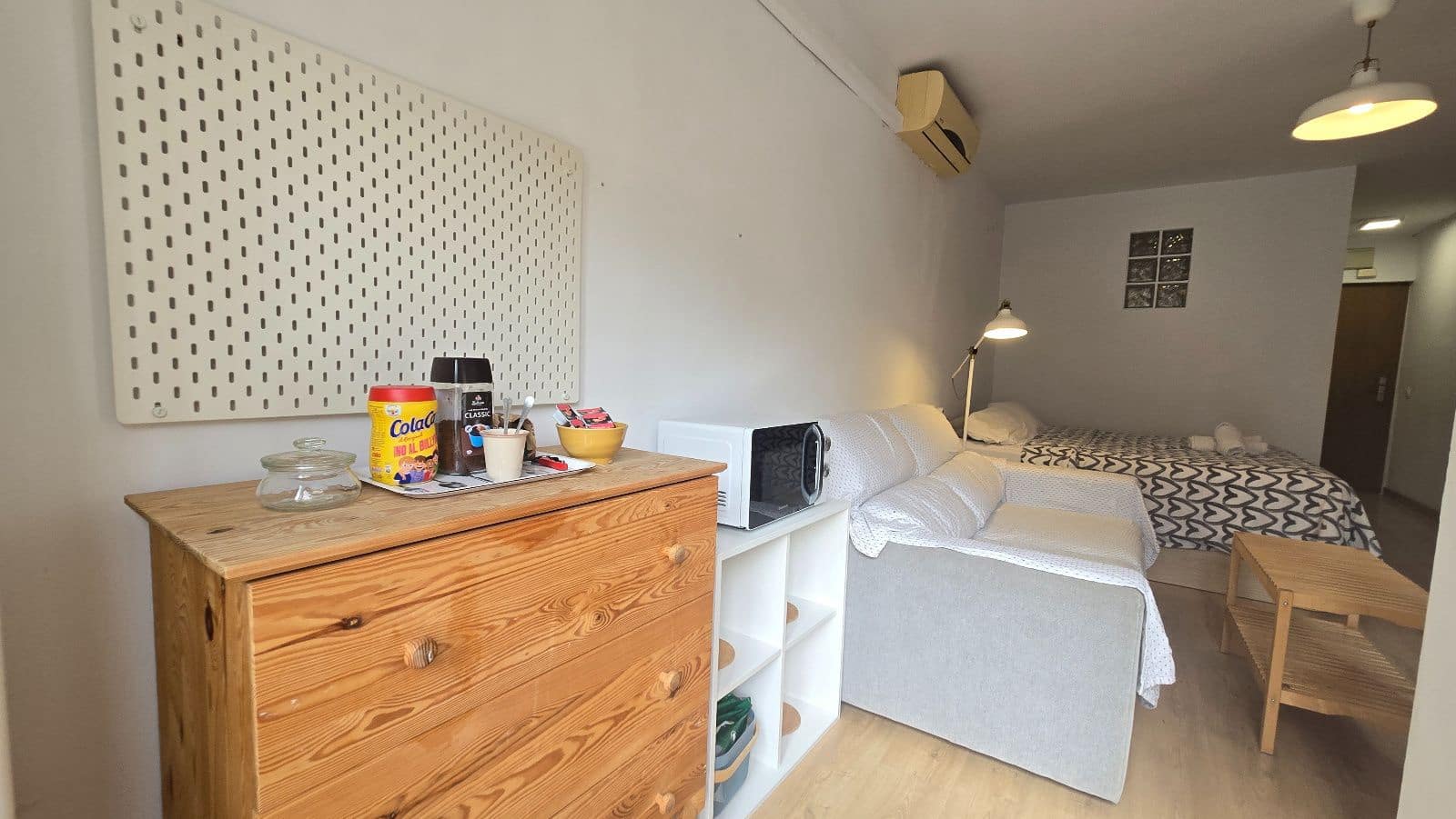 Lägenhet till salu i Torremolinos med pool - 150 000 € (Ref: 9772467)