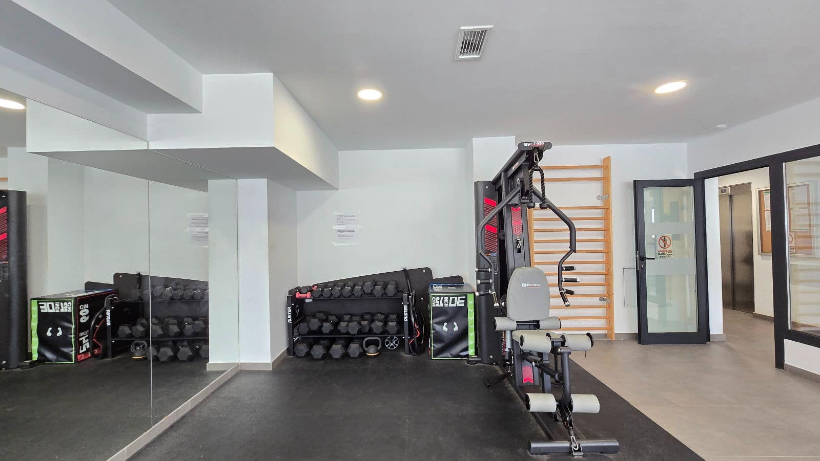 2 soverom Leilighet til salgs i Malaga by med garasje - € 416 000 (Ref: 9832053)