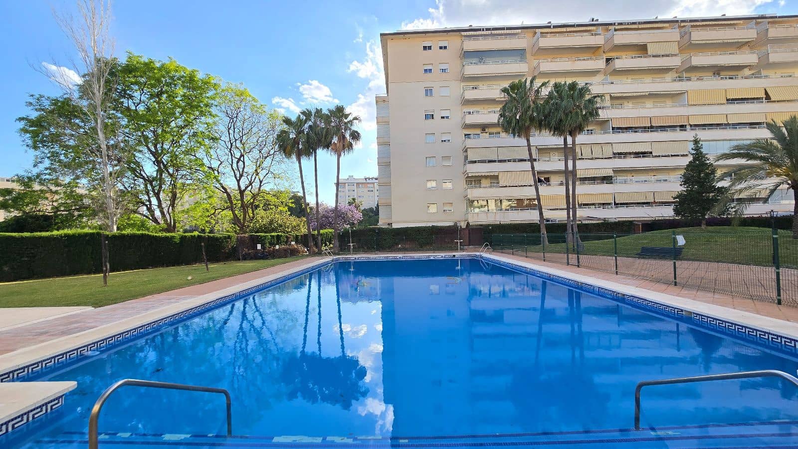 Piso de 3 habitaciones en Arroyo de la Miel en venta con piscina garaje - 370.000 € (Ref: 9844502)