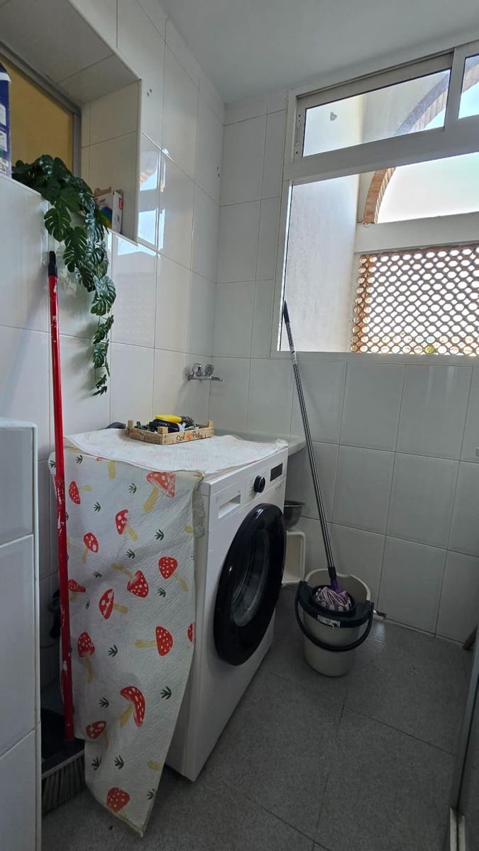 4 soveværelse Lejlighed til salg i Arroyo de la Miel - € 330.000 (Ref: 9874035)