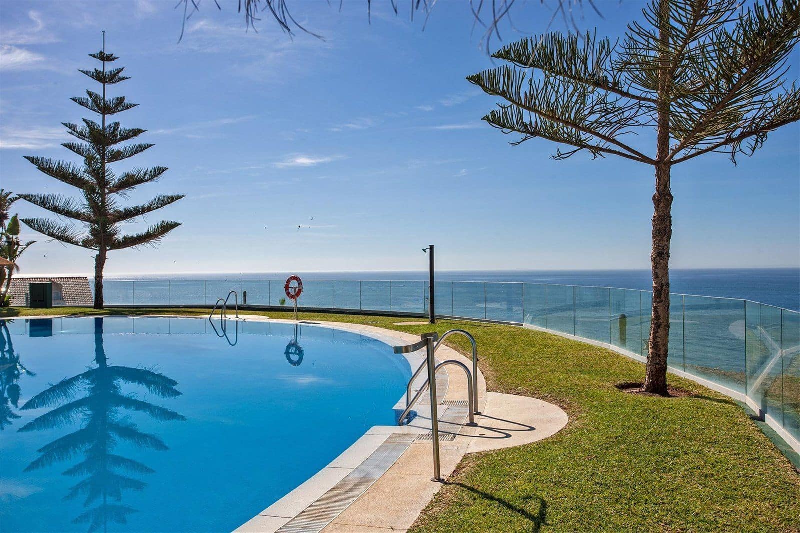 1 bedroom Flat for sale in Benalmadena with pool garage - € 390,000 (Ref: 9897301)