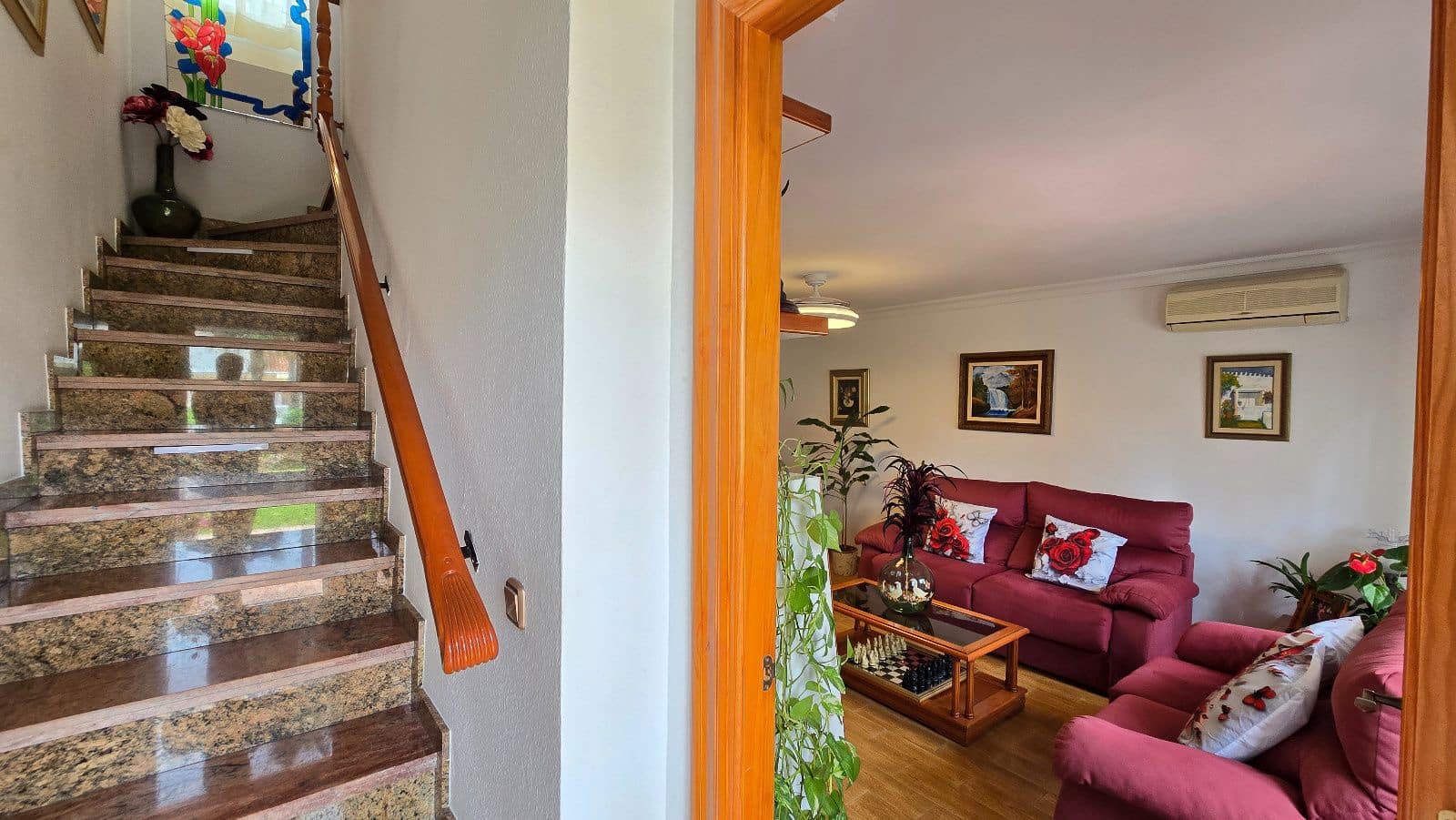4 slaapkamer Huis te koop in Churriana met zwembad garage - € 575.000 (Ref: 9902374)