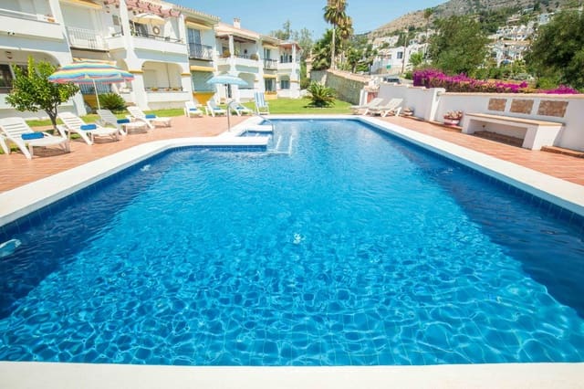 2 soveværelse Lejlighed til salg i La Capellanía - El Higuerón, Benalmádena med swimmingpool garage - € 360.000 (Ref: 9928502)