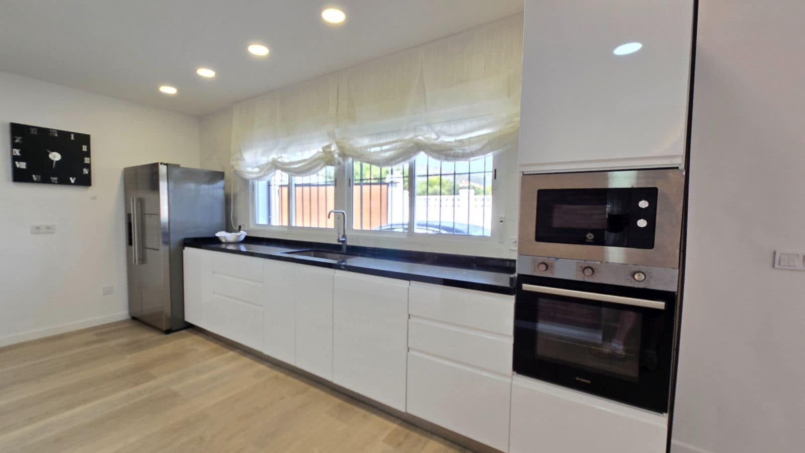 5 soverom Villa til salgs i Torremolinos med svømmebasseng - € 1 250 000 (Ref: 9941469)