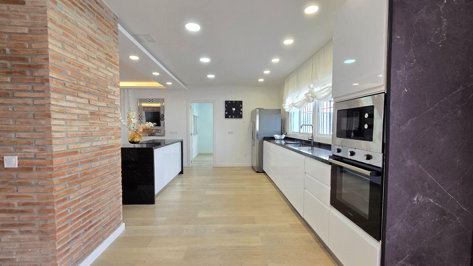 5 soverom Villa til salgs i Torremolinos med svømmebasseng - € 1 250 000 (Ref: 9941469)