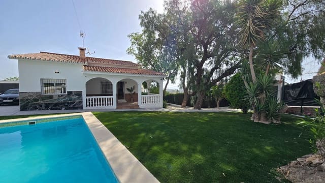 5 soverom Villa til salgs i Torremolinos med svømmebasseng - € 1 250 000 (Ref: 9941469)